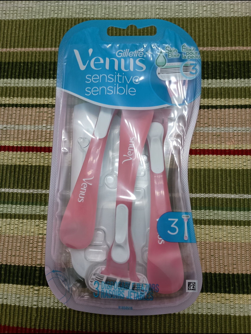 Gillette Venus Sensitive Women's Disposable Razors * One Pack Of 3 * Pink